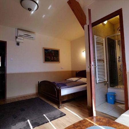 Nyilas Fogado Hotel Nyíregyháza Eksteriør billede