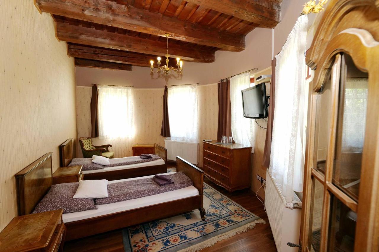 Nyilas Fogado Hotel Nyíregyháza Eksteriør billede